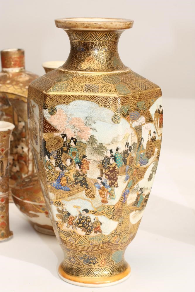 A COLLECTION OF SATSUMA EARTHENWARE VASES Image