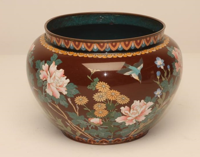 A JAPANESE CLOISONNE ENAMEL JARDINIERE Image