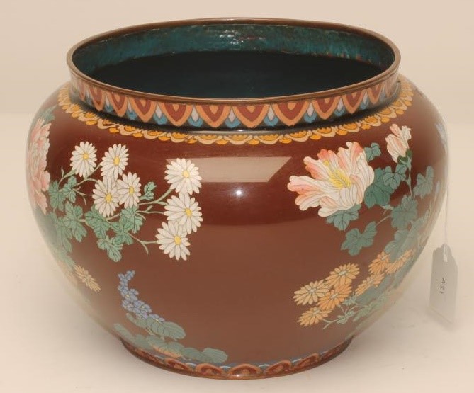 A JAPANESE CLOISONNE ENAMEL JARDINIERE Image