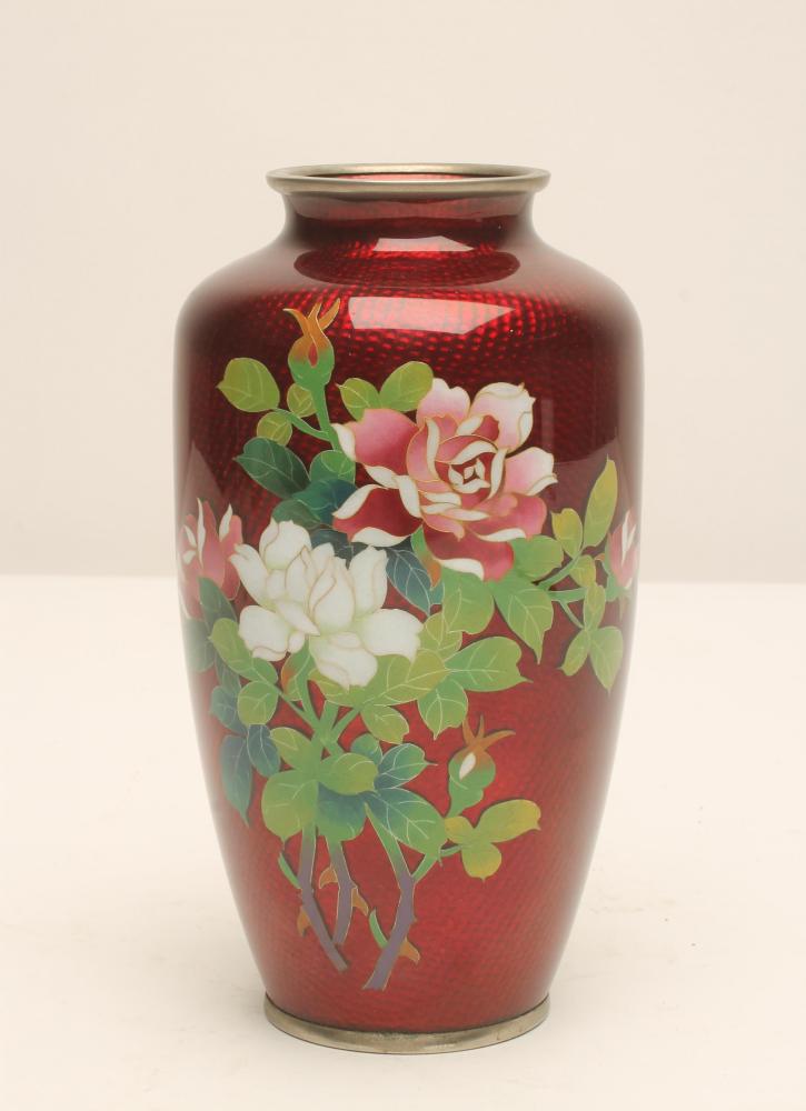 A JAPANESE BASSE TAILLE ENAMEL VASE Image