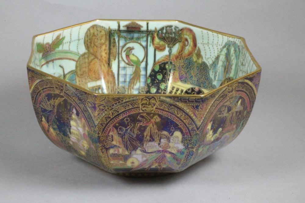 A WEDGWOOD "FAIRYLAND LUSTRE" BOWL Image