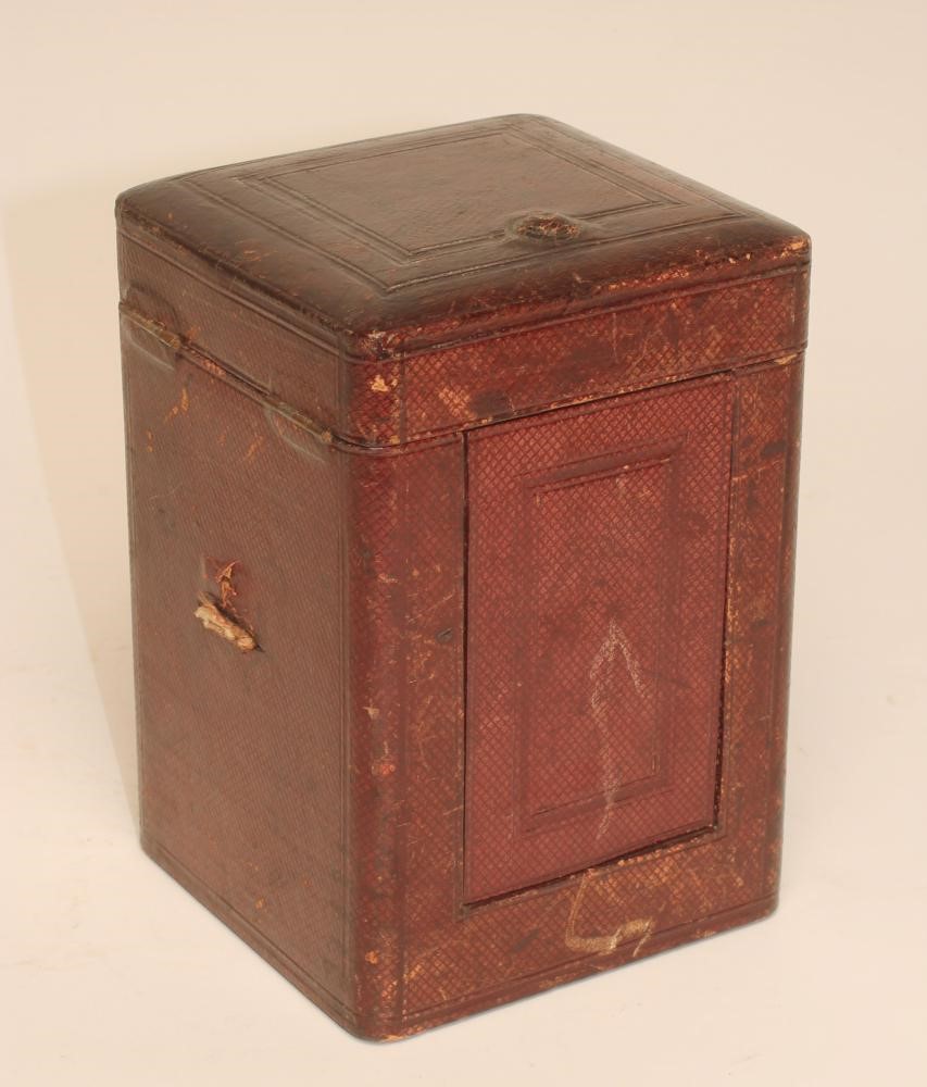 A GILT BRASS CASED CARRIAGE CLOCK Image
