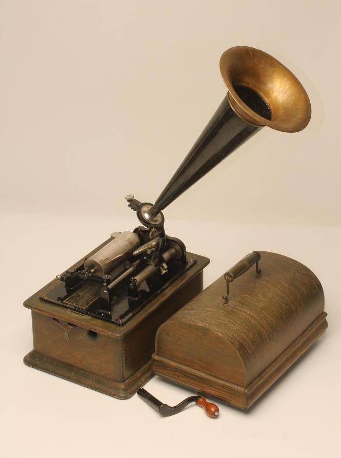 AN EDISON STANDARD PHONOGRAPH Image