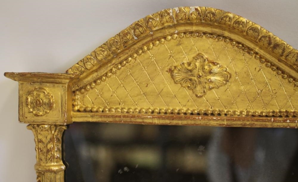 A GEORGIAN GILT GESSO PIER GLASS Image