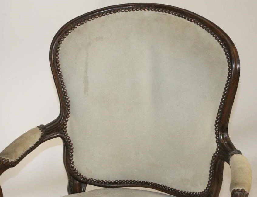 A GEORGIAN MAHOGANY FRAMED OPEN ARMCHAIR Image