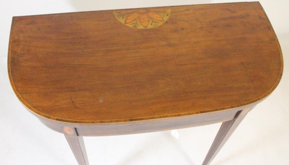 A GEORGIAN MAHOGANY FOLDING CARD TABLE Image