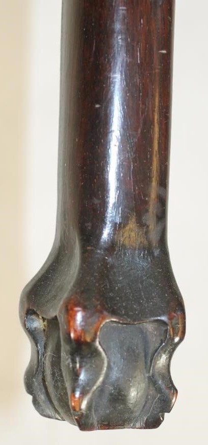 A CHINESE PADOUK WOOD JARDINIERE STAND Image