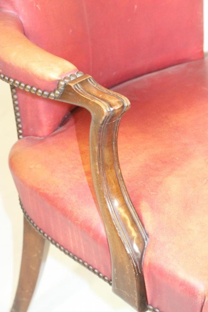 A PAIR OF MAHOGANY ELBOW CHAIRS Image