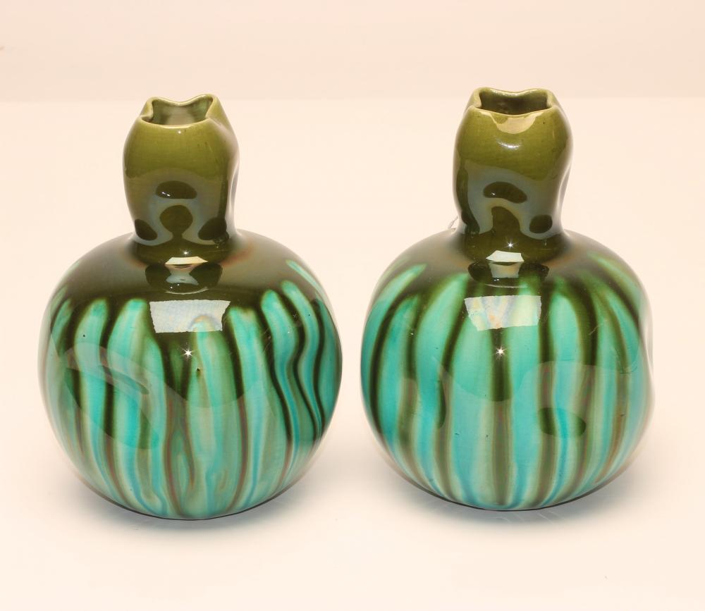 A PAIR OF BURMANTOFTS "FAIENCE" VASES Image