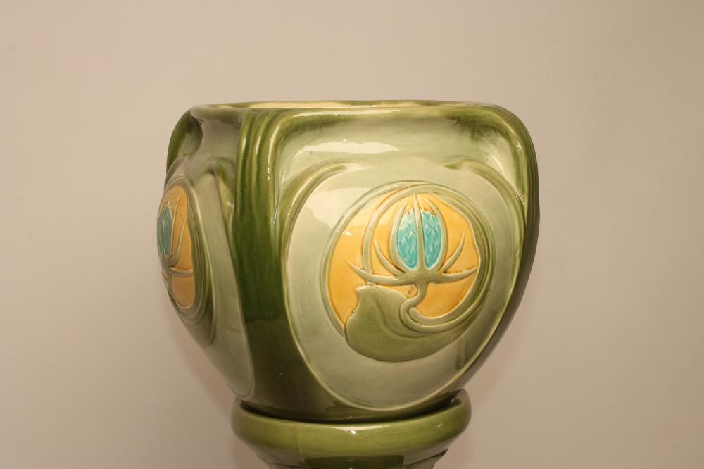 A BURMANTOFTS "FAIENCE" JARDINIERE AND STAND Image