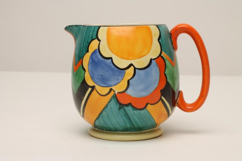 A GRAY'S POTTERY JUG Image