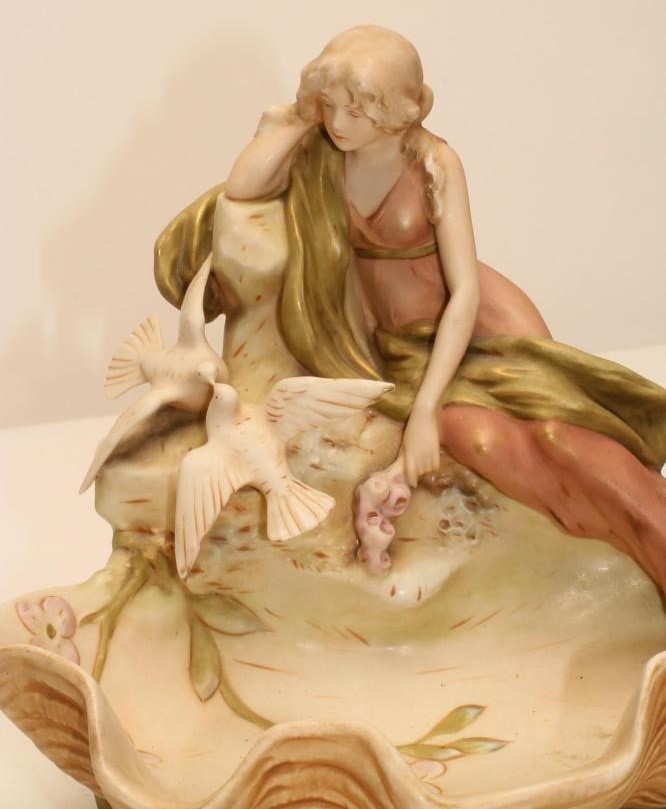 AN ART NOUVEAU ROYAL DUX BISQUE PORCELAIN FIGURAL CENTREPIECE Image