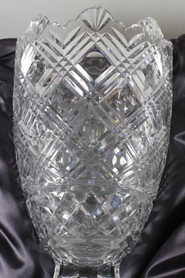 A PAIR OF LARGE WATERFORD GLASS VASES Image