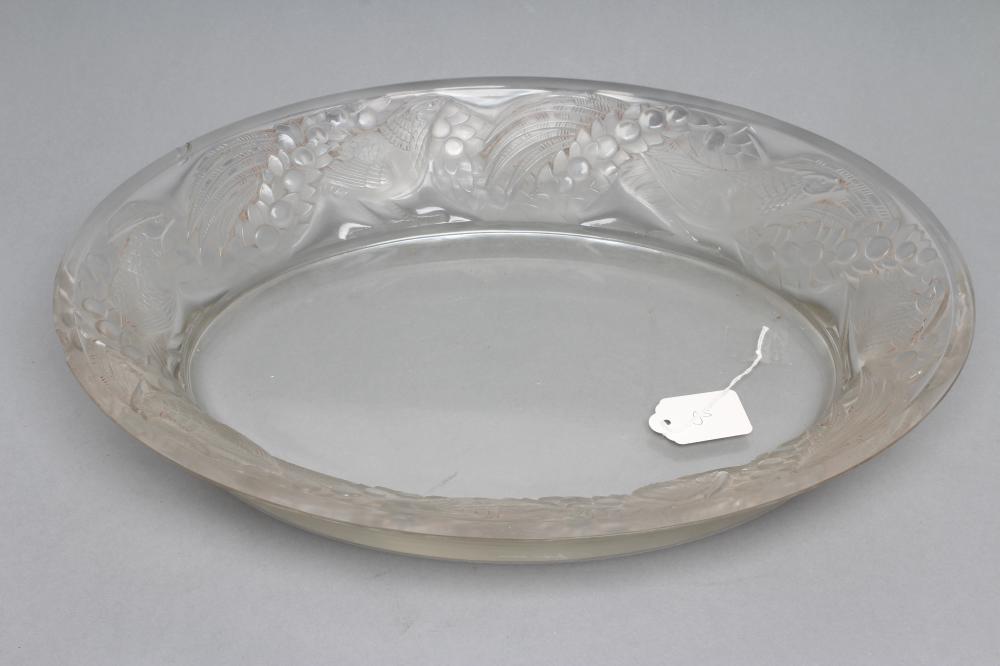 A LALIQUE CLEAR AND FROSTED GLASS "FAISAN" PATTERN OVAL TRAY Image