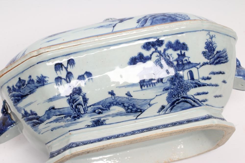 TWO CHINESE EXPORT PORCELAIN TUREENS AND COVERS of canted oblong form Image