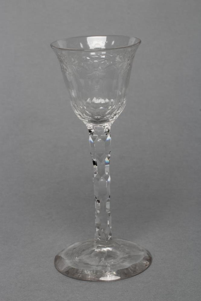 A WINE GLASS Image