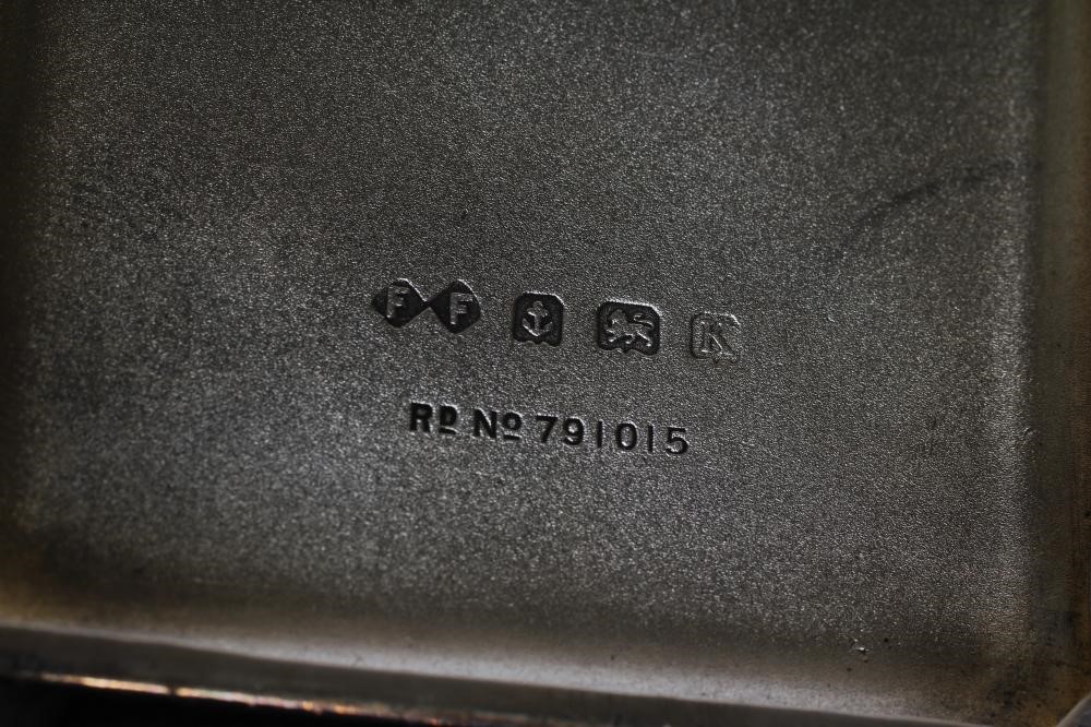 AN ART DECO SILVER DOUBLE CIGARETTE CASE Image