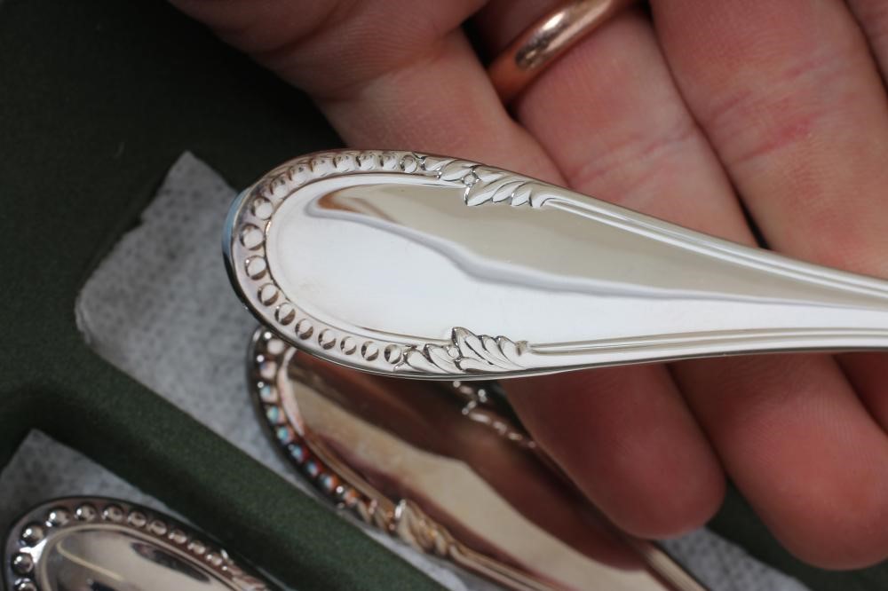 A BERNDORF SILVER "CLASSIC" TABLE SERVICE Image