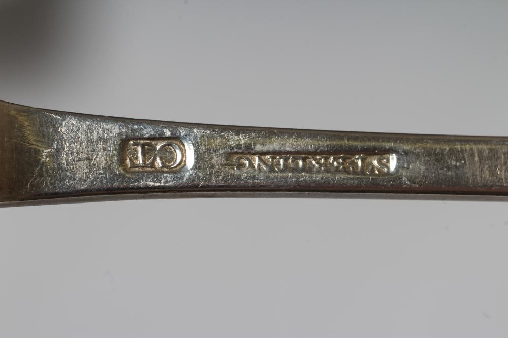 A PAIR OF GEORGIAN IRISH SILVER TABLESPOONS Image