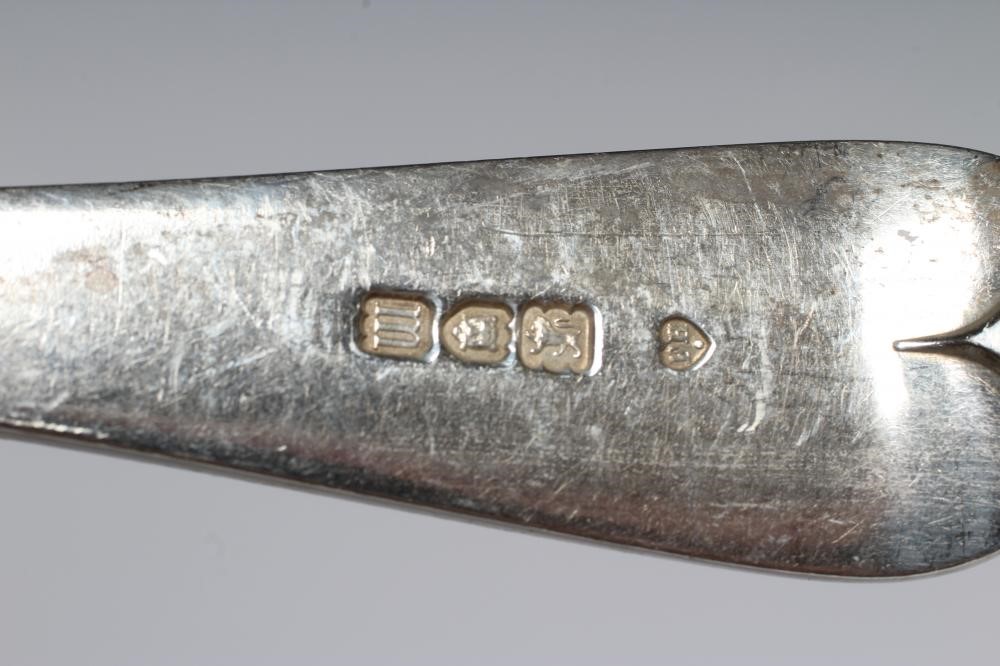 AN EDWARDIAN SILVER PART TABLE SERVICE for twelve settings Image