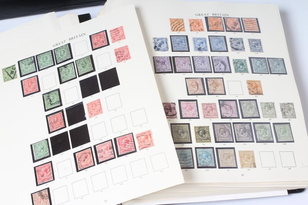 STANLEY GIBBONS WINDSOR ALBUM Image