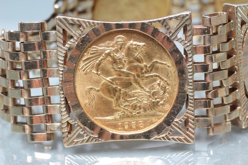 FOUR GOLD SOVEREIGNS comprising Victoria OH 1893 Image