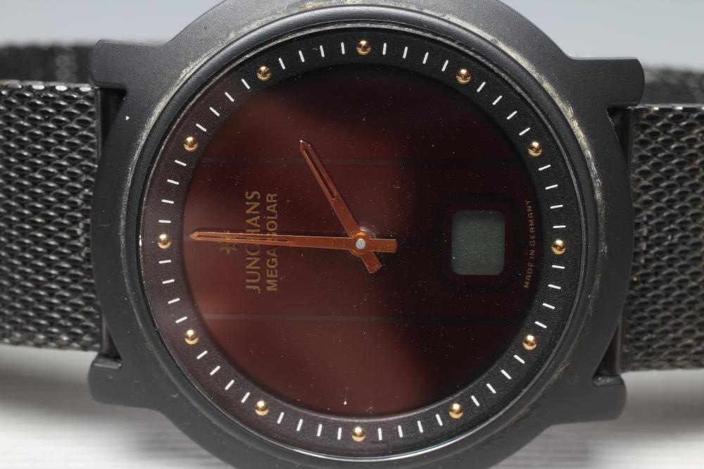 A GENTLEMAN'S JUNGHANS MEGA SOLAR CERAMIC WRISTWATCH Image