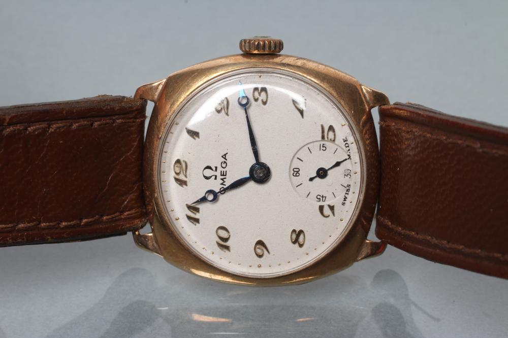 A MID SIZE 9CT GOLD OMEGA WRISTWATCH Image