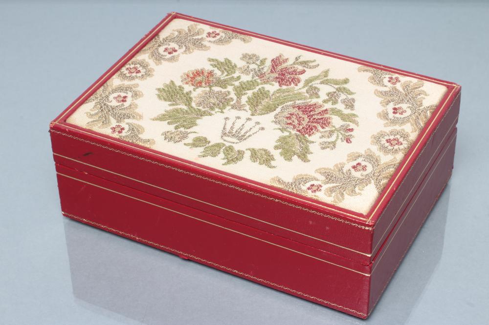 A ROLEX RED LEATHER WATCH/JEWELLERY CASE Image