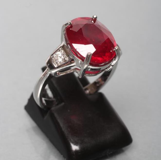 A RUBY RING Image