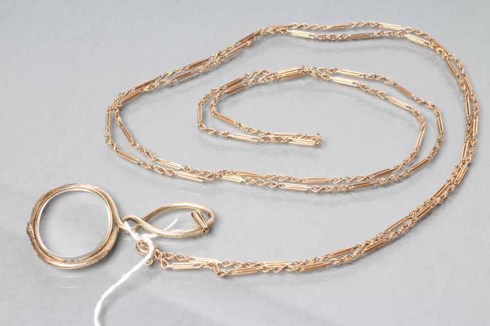 A 9CT GOLD GUARD CHAIN Image