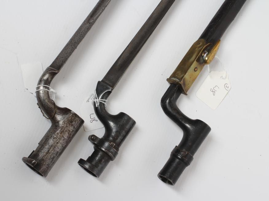 THREE SOCKET BAYONETS Image
