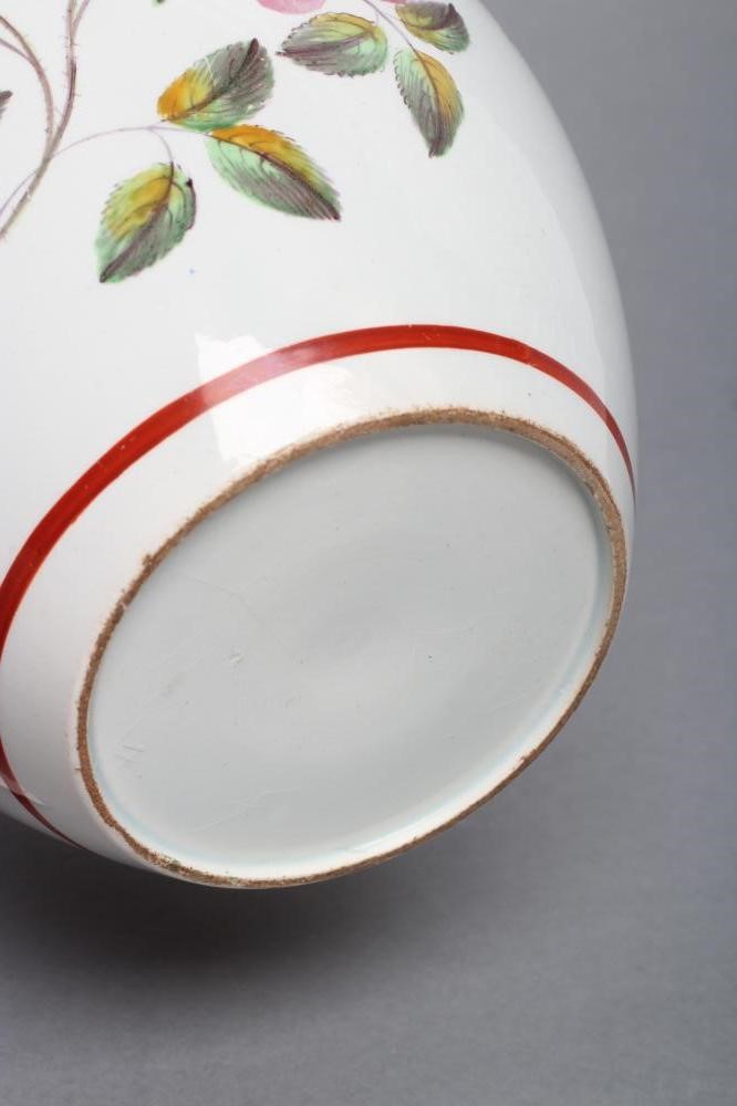 A DOCUMENTARY PEARLWARE JUG Image