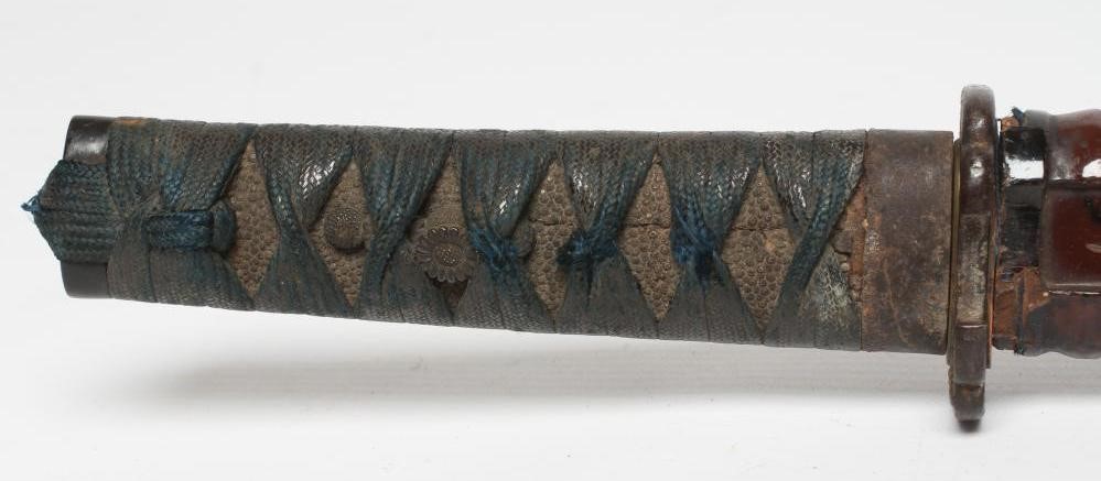 A JAPANESE WAKIZASHI with 14" curved blade Image