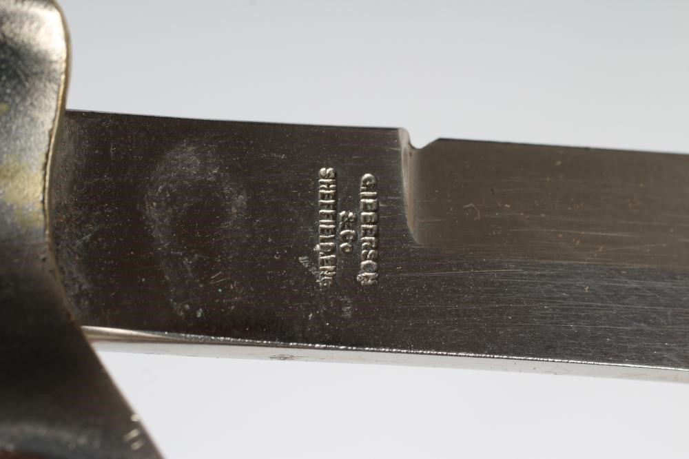 A WWI CLEMENTS KNUCKLE DUSTER KNIFE with 5" clip point blade Image