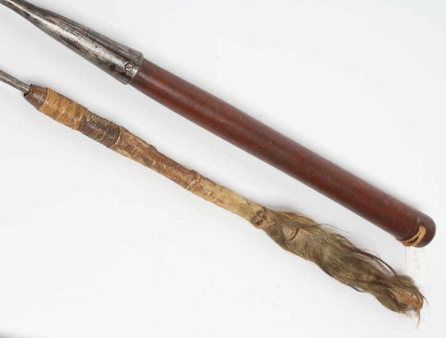 A MALAYSIAN GOLOK SWORD with 22" curved blade Image