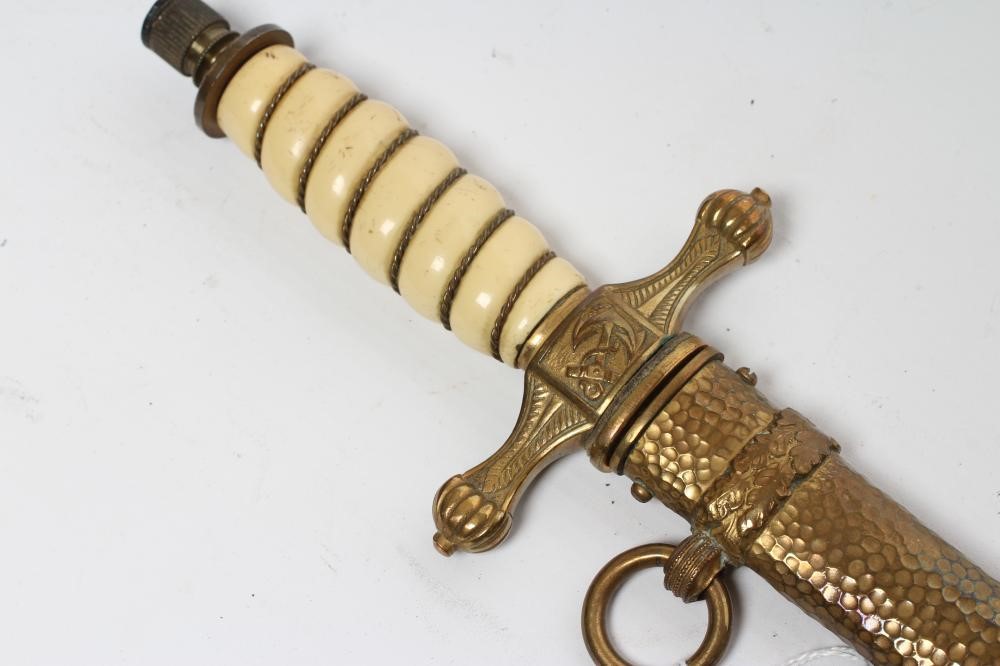 A PART COMPLETE THIRD REICH NAVAL OFFICER'S DAGGER Image