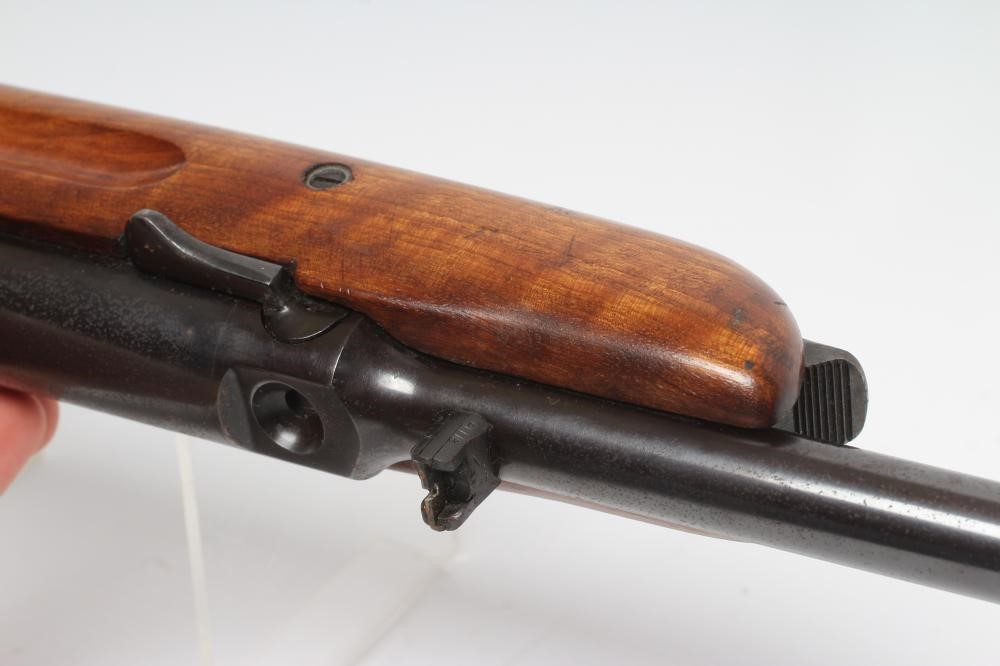 A BSA AIRSPORTER .22 AIR RIFLE with 19" barrel Image