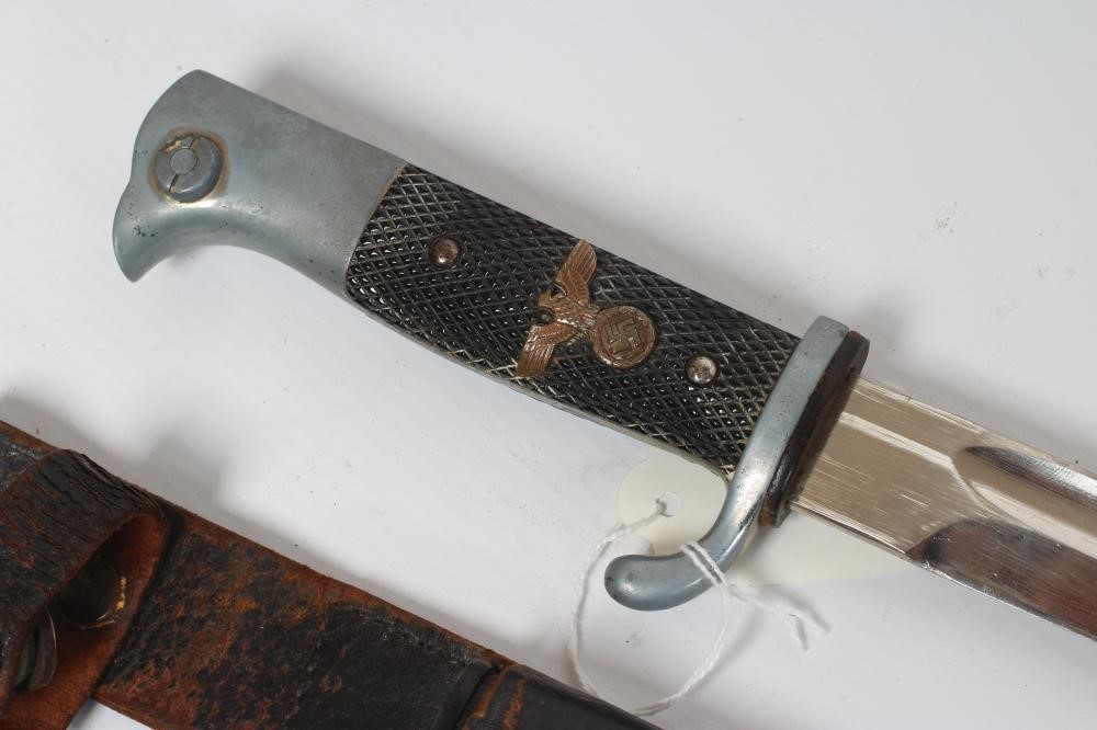 A GERMAN THIRD REICH DRESS BAYONET with 9 3/4" blade Image