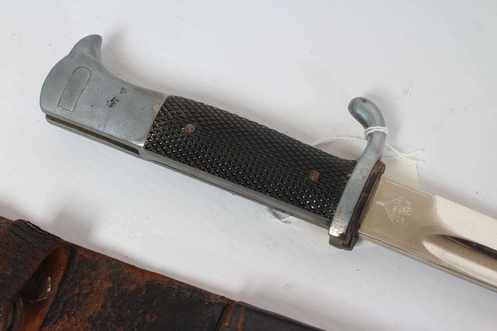 A GERMAN THIRD REICH DRESS BAYONET with 9 3/4" blade Image