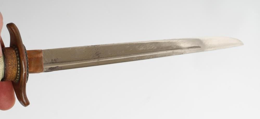 A JAPANESE NAVAL DIRK with 8 1/2" blade Image
