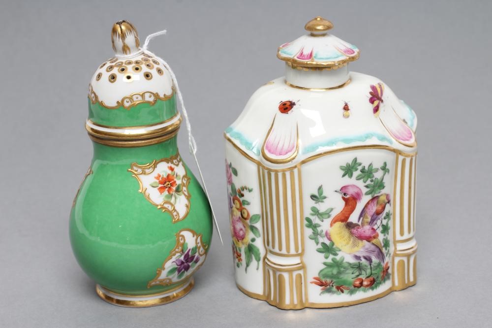 A FRENCH PORCELAIN CASTOR Image