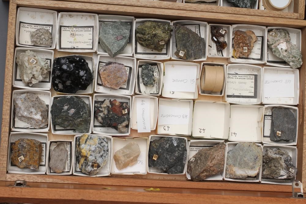 A large collection of geological and gemological specimens comprising