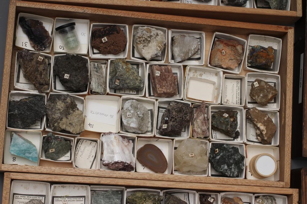 A large collection of geological and gemological specimens comprising