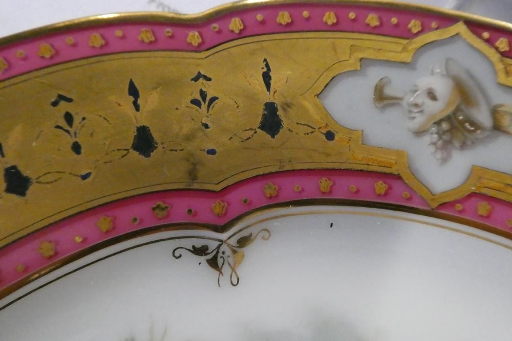 A SET OF NINE FRENCH PORCELAIN CABINET PLATES Image