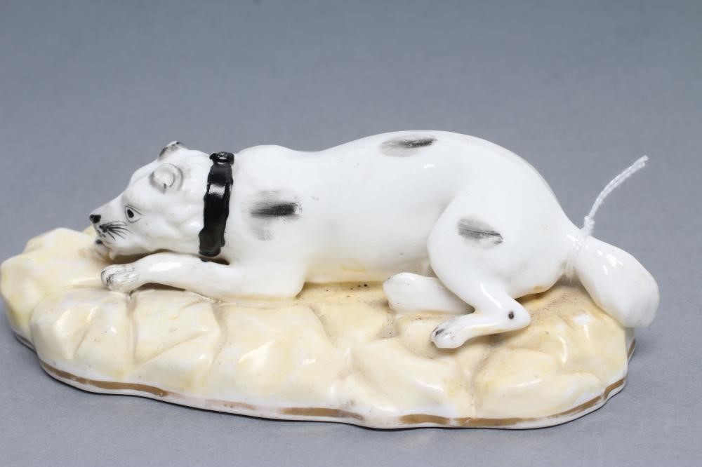 A SAMUEL ALCOCK PORCELLANEOUS MASTIFF Image