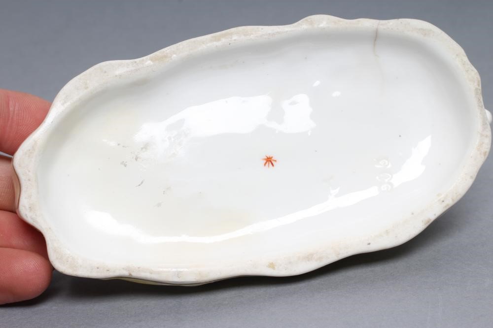 A SAMUEL ALCOCK PORCELLANEOUS MASTIFF Image