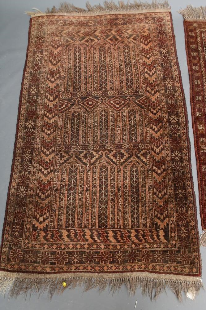 AN AFGHAN RUG Image