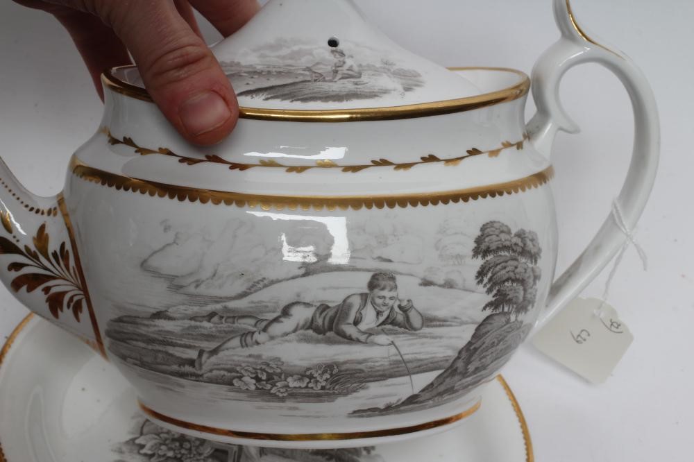 A SPODE PORCELAIN PART TEA AND COFFEE SERVICE Image