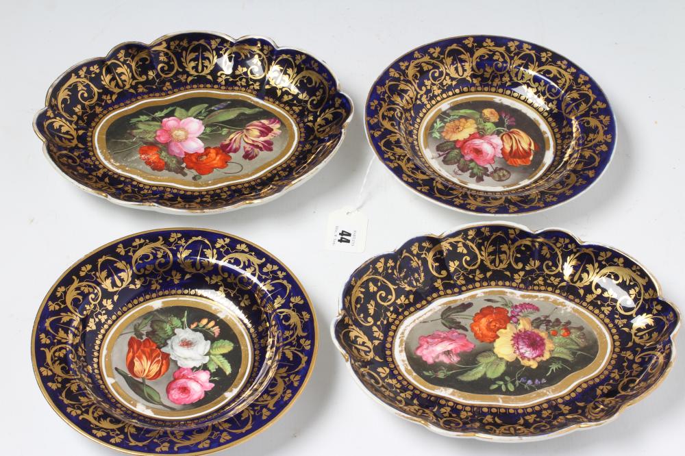 A PAIR OF DERBY PORCELAIN DESSERT DISHES Image